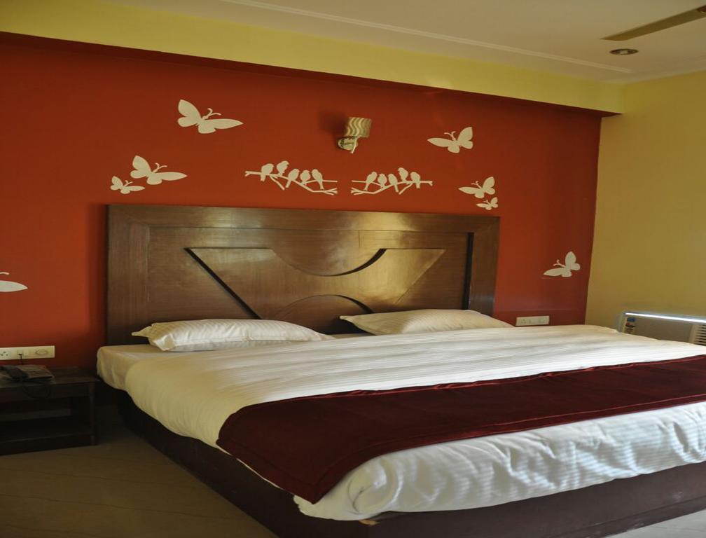 Hotel New Park Plaza Haridwar Exterior photo